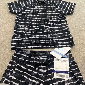 Brand New Athleta Rashguard and boy shorts Girls M